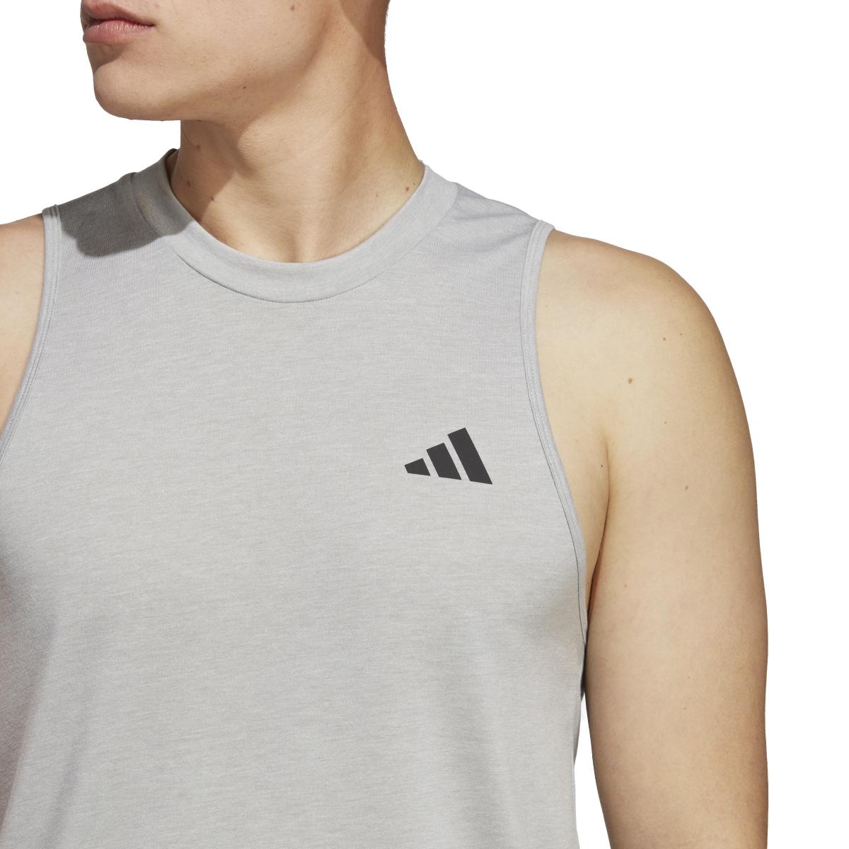 product/a/d/adidas_ic6950_8_apparel_on_model_detail_view_2_white.jpg
