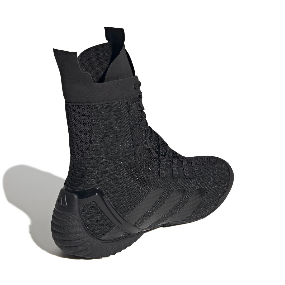 product/a/d/adidas_ih2734_7_footwear_photography_back_lateral_top_view_white-nw091625.jpg