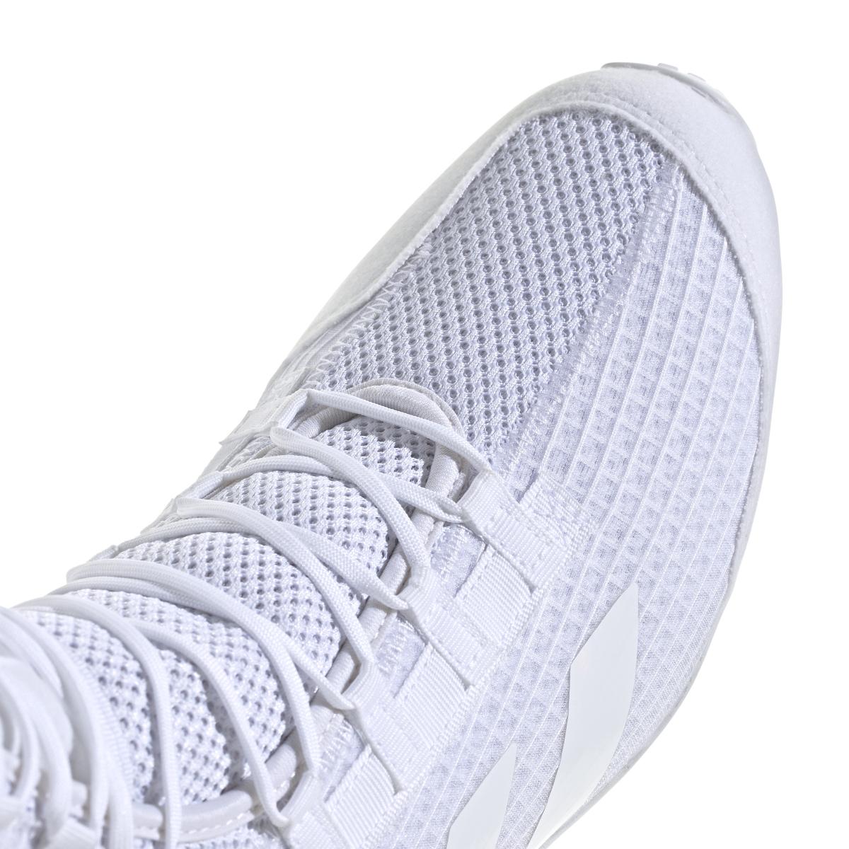 product/a/d/adidas_ih2735_9_footwear_photography_detail_view_2_white-nw091625.jpg