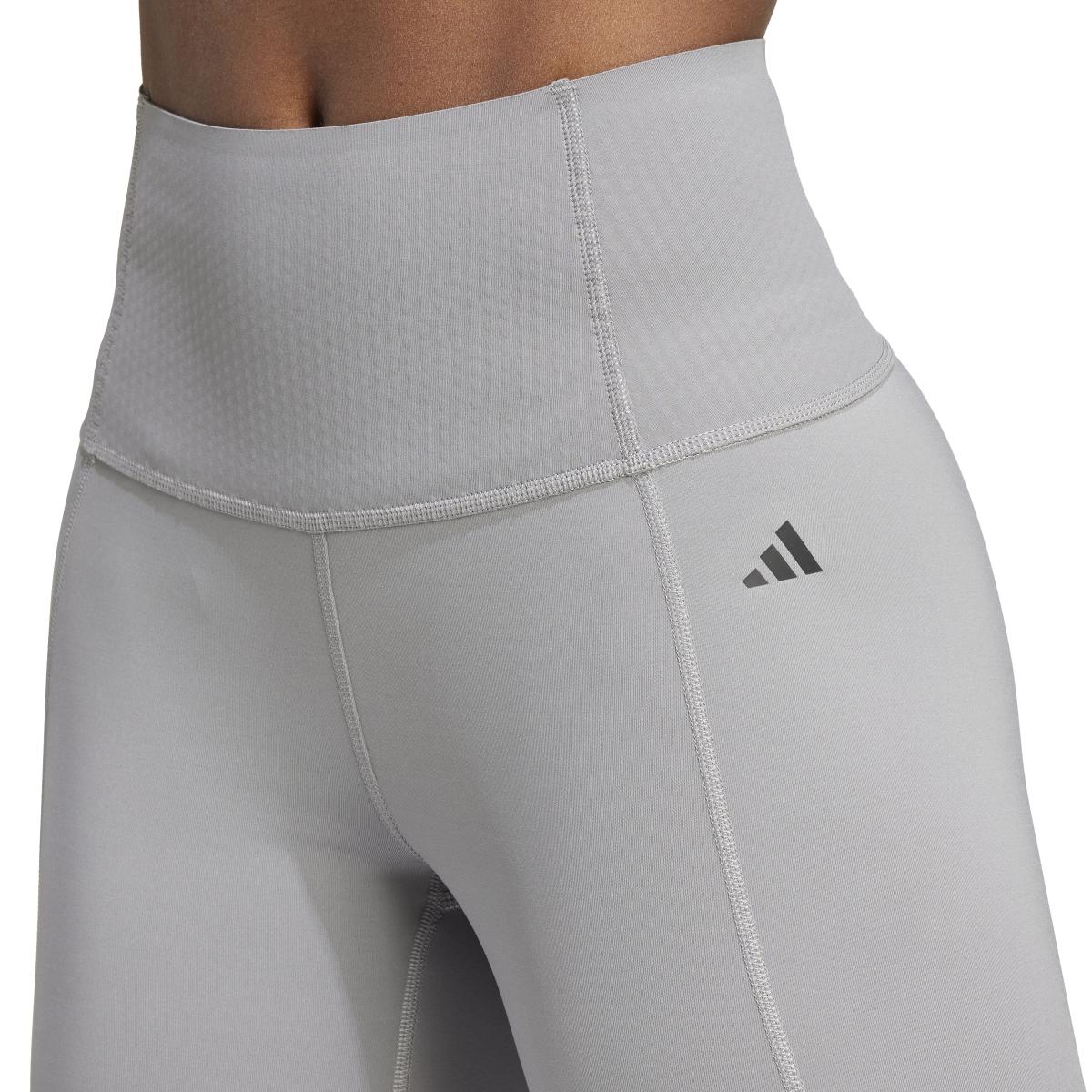 product/a/d/adidas_it6748_6_apparel_on_model_detail_view_1_white-nw0324.jpg
