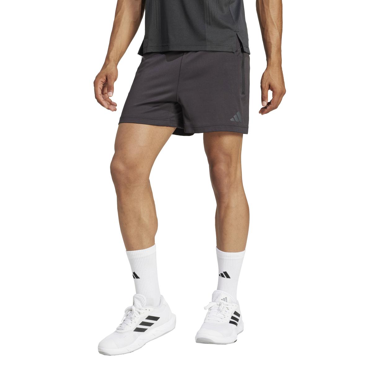 product/a/d/adidas_ji8193_black-gresix_3.jpg