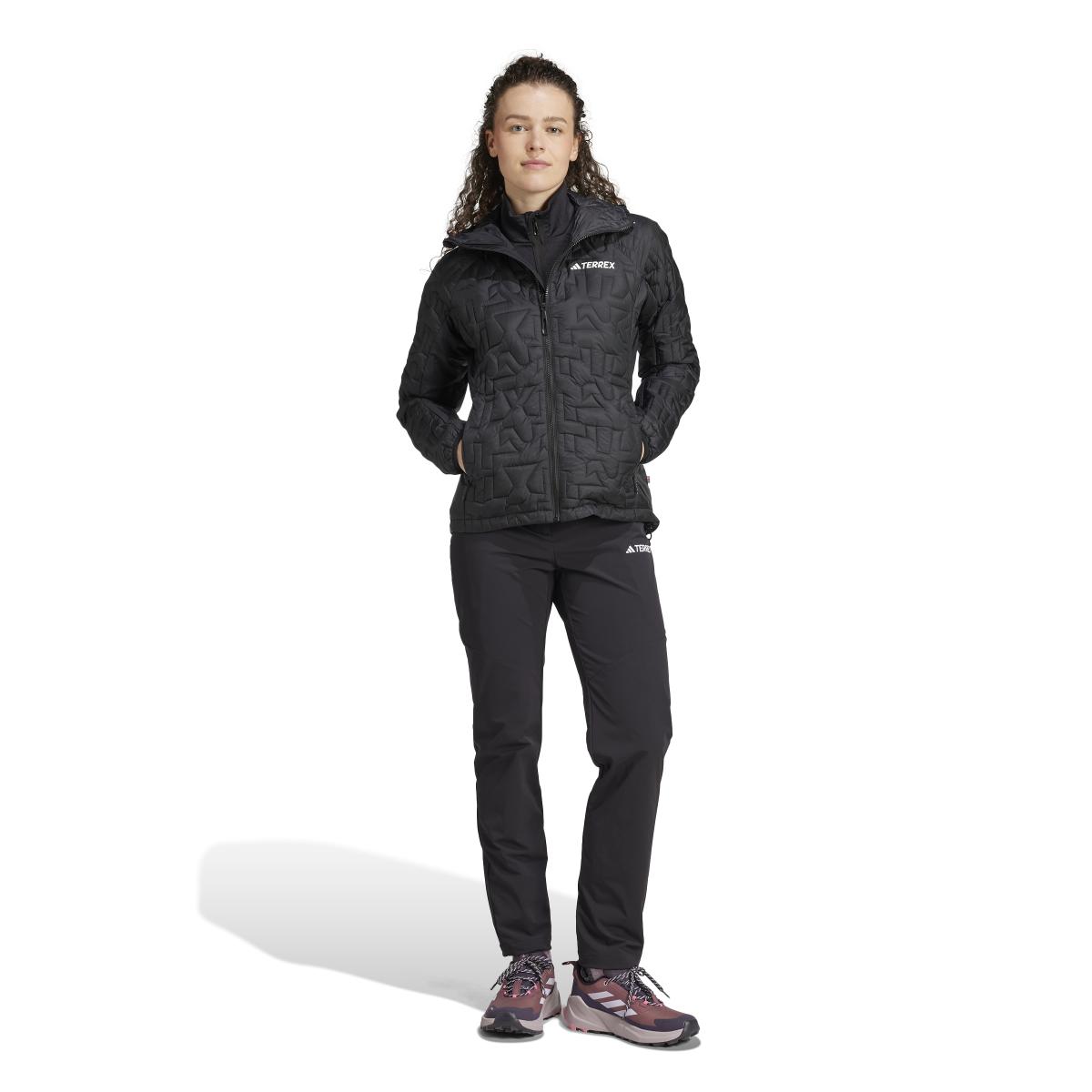 product/a/d/adidas_ji8586_7_apparel_on_model_standard_outfit_view_white.jpg