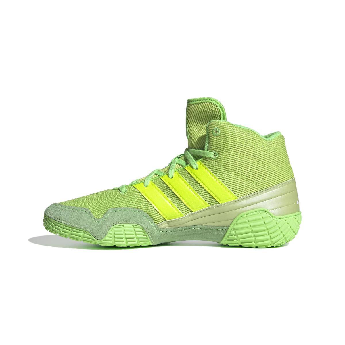 product/a/d/adidas_jq4984_5_footwear_photography_side_medial_center_view_white.jpg