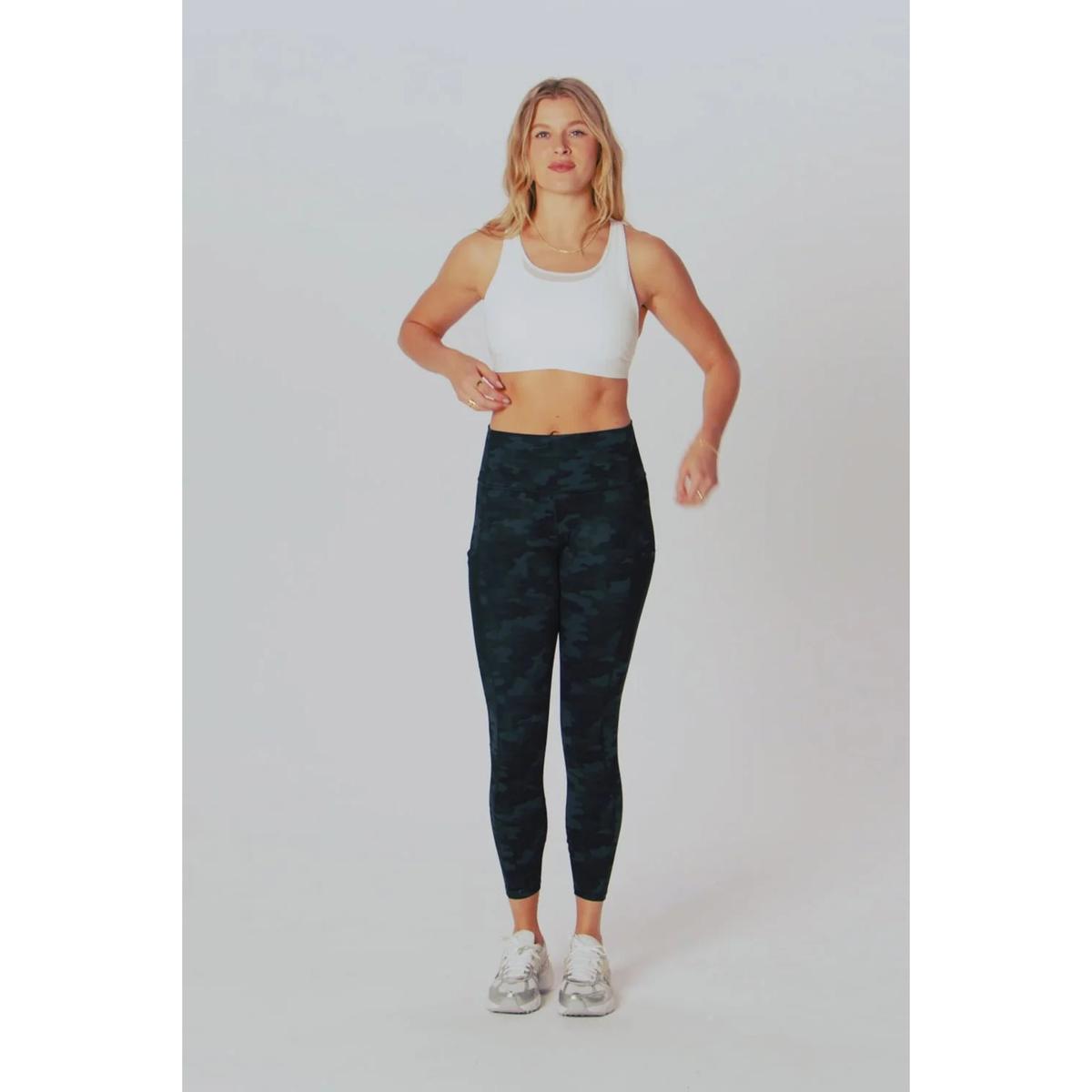 product/f/a/fabletics_ba2500539-4846_deep-navy_5.jpg