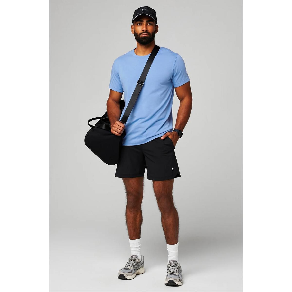 product/f/a/fabletics_so2148647-0001_black_5.jpg