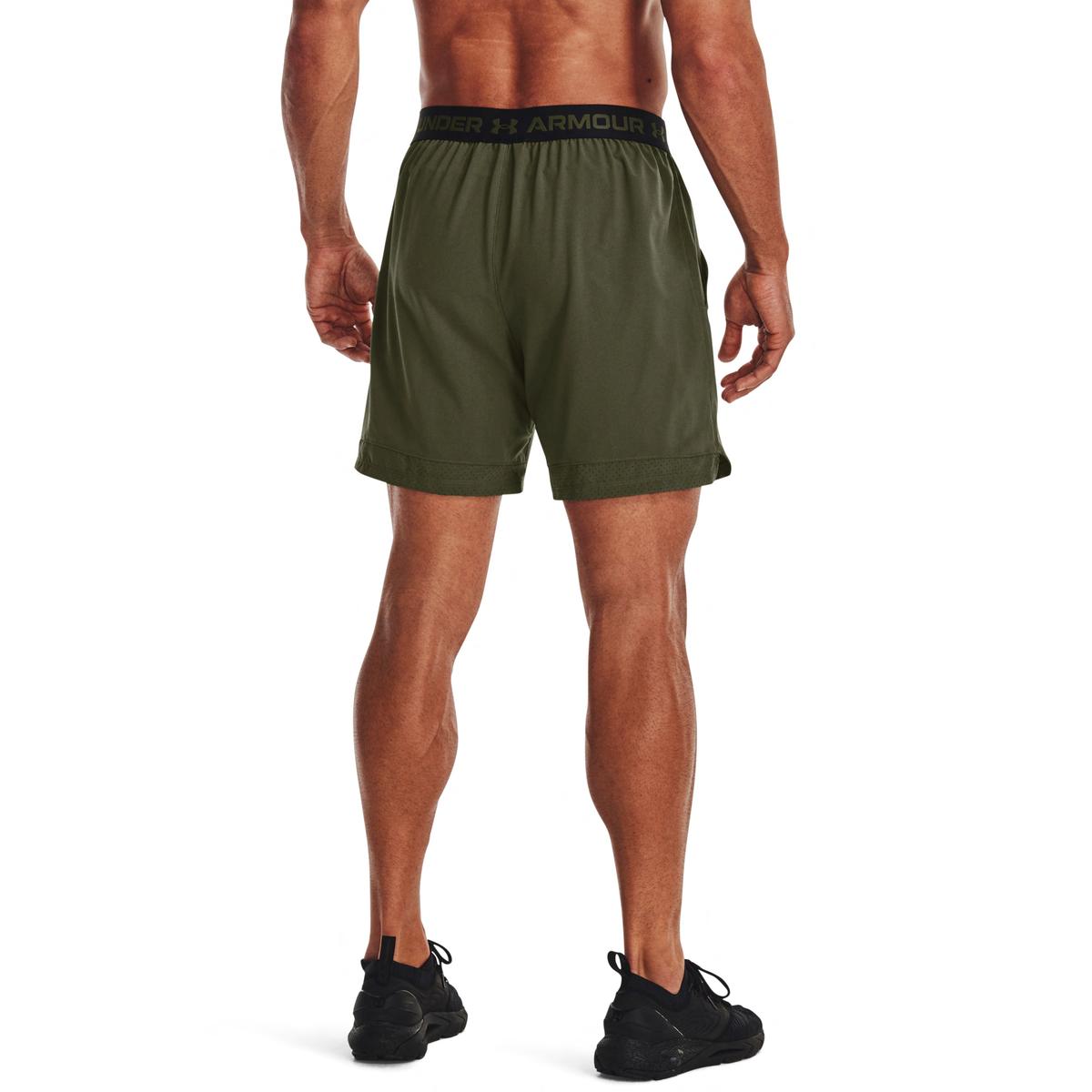 product/u/n/under-armour_1373718-390_1.jpg