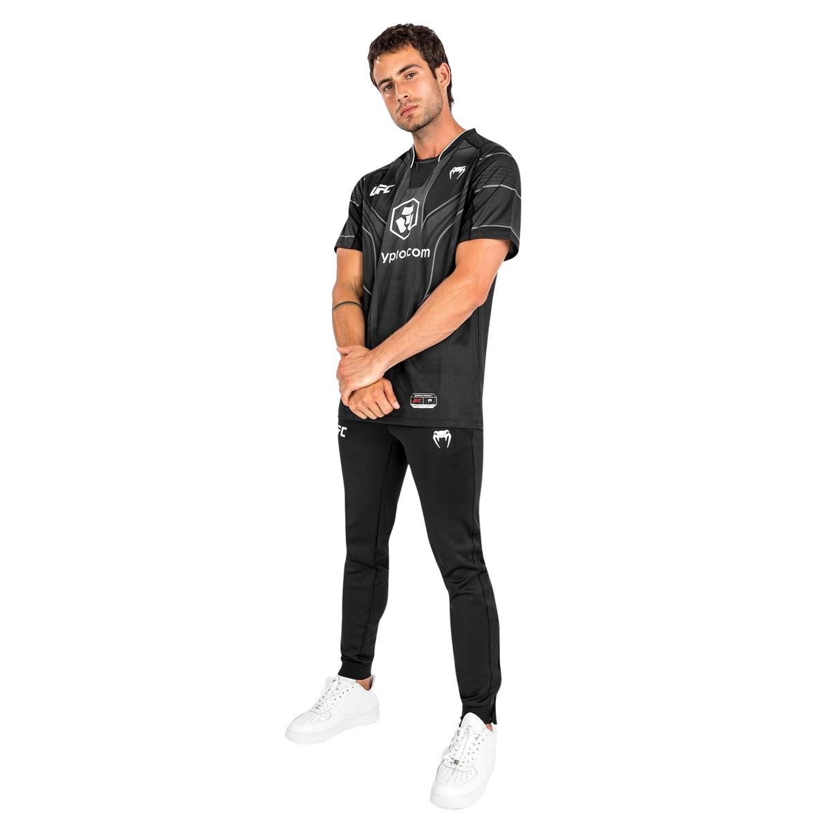 product/v/e/venum_vnmufc-00145-001_black_4.jpg