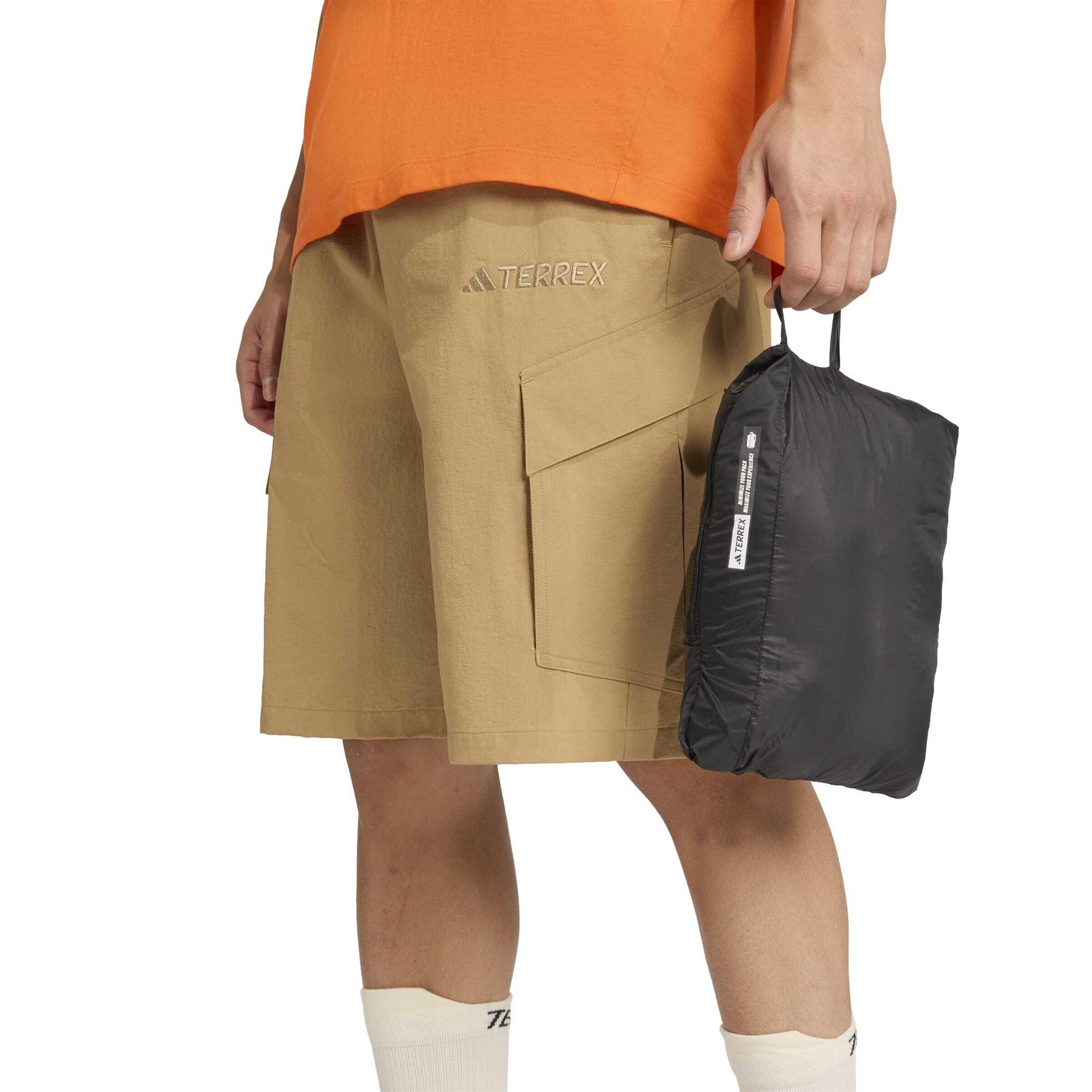 product/a/d/adidas_jc5186_6_apparel_on_model_detail_view_2_white.jpg