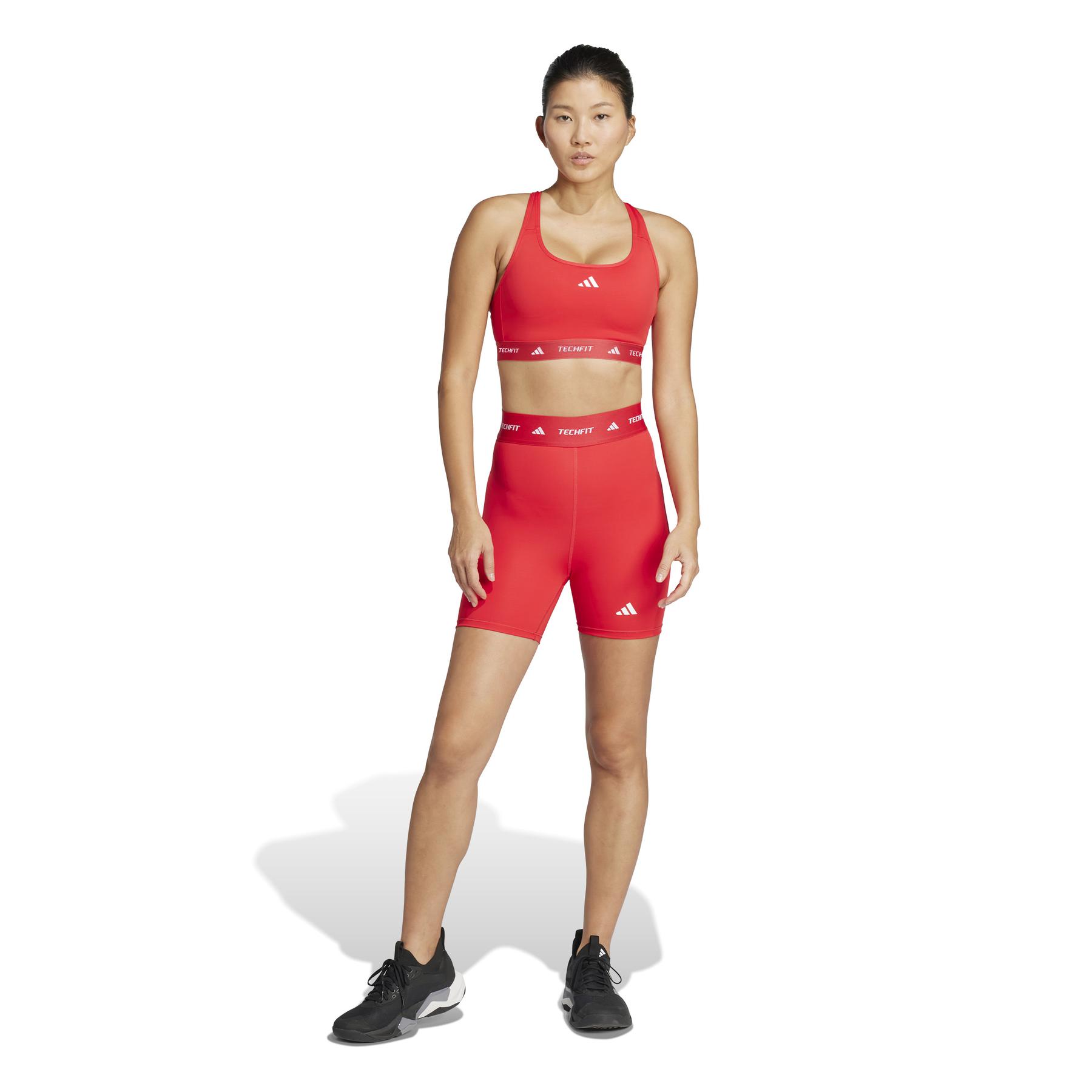 product/a/d/adidas_ji5568_7_apparel_on_model_standard_outfit_view_white.jpg