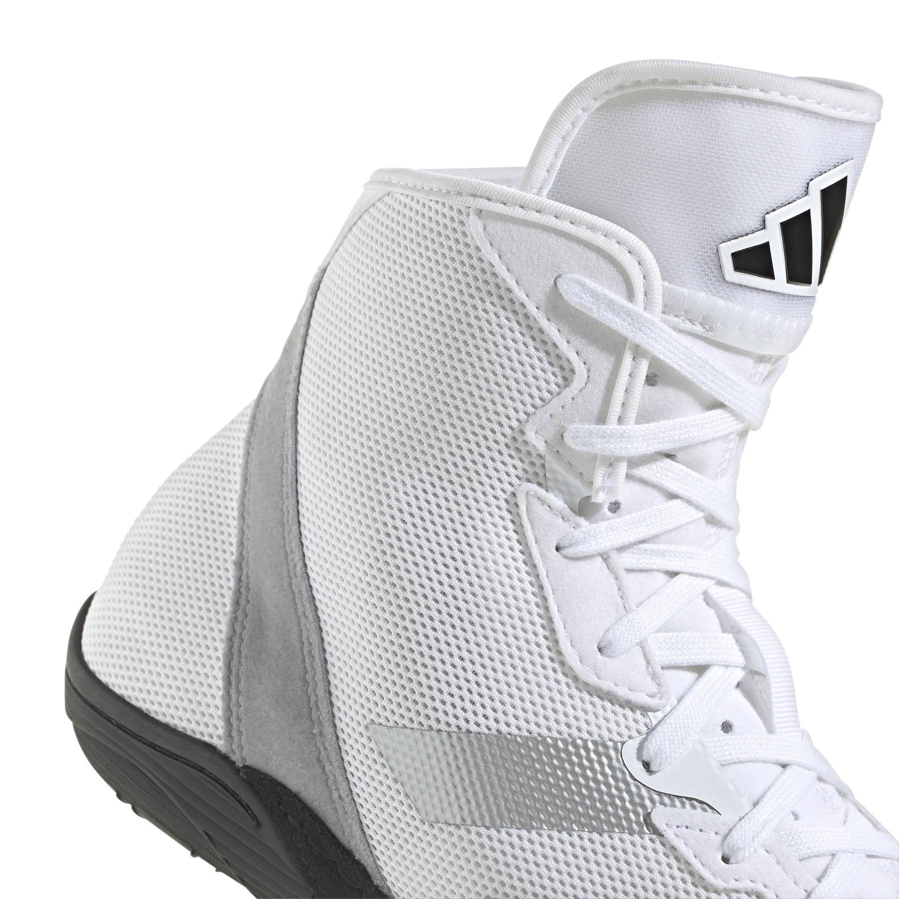 product/a/d/adidas_jp6116_9_footwear_photography_detail_view_2_white.jpg