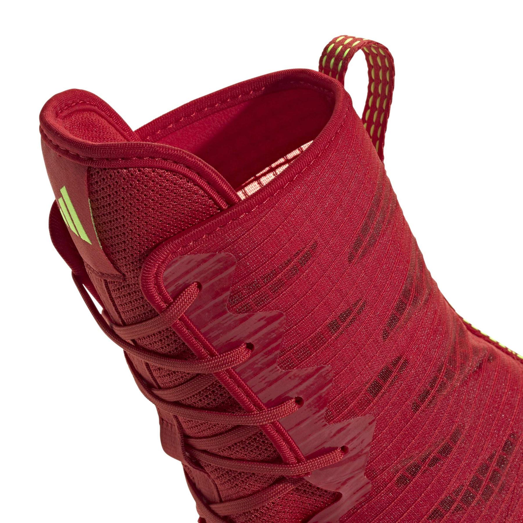 product/a/d/adidas_jp9846_9_footwear_photography_detail_view_2_white-nw091625.jpg