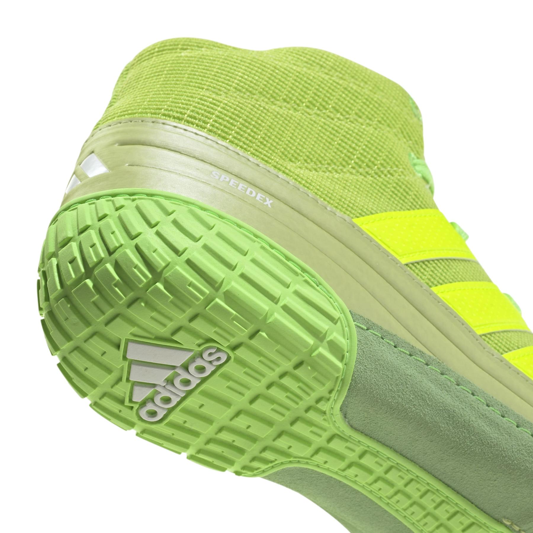 product/a/d/adidas_jq4984_8_footwear_photography_detail_view_1_white.jpg