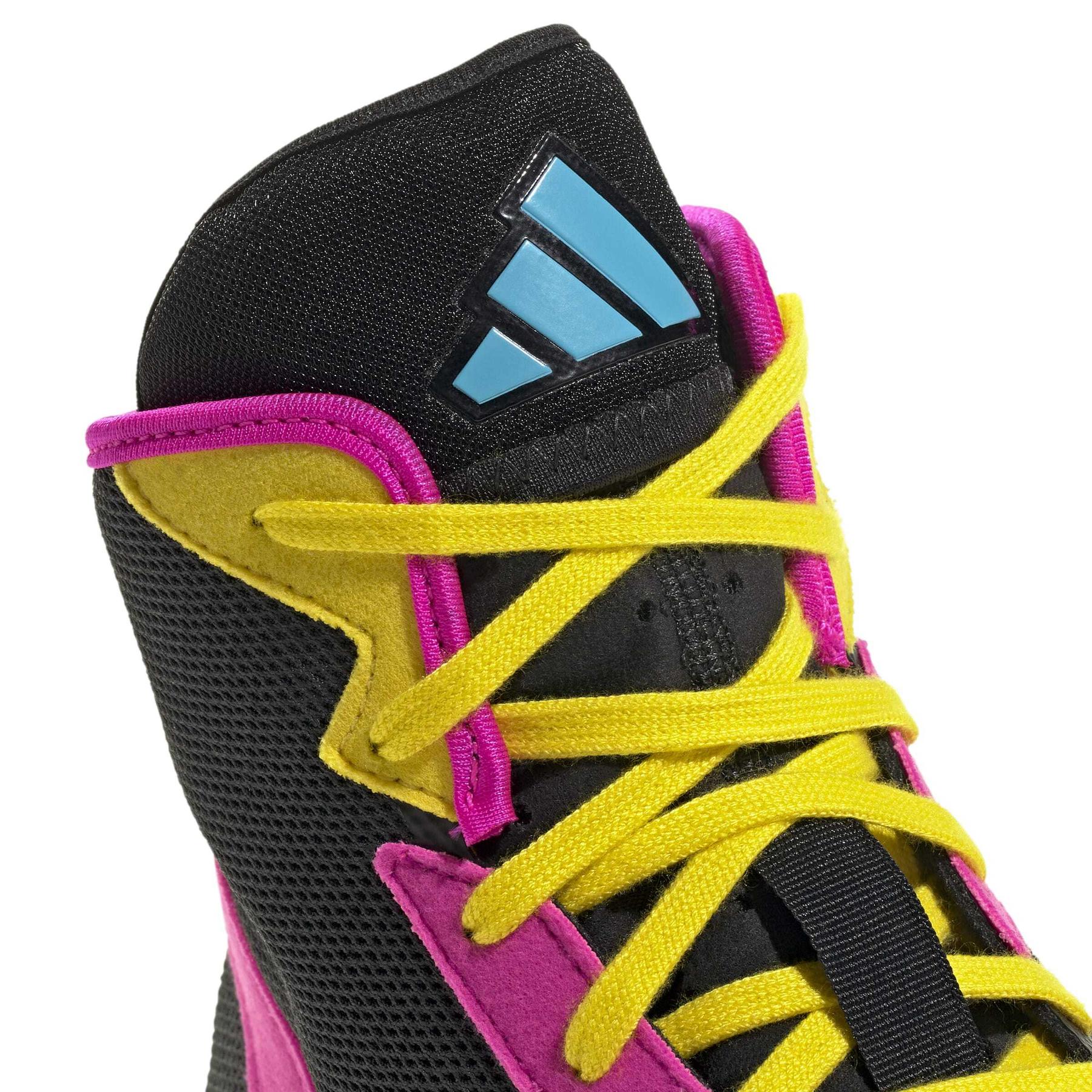 product/a/d/adidas_jq4990_8_footwear_photography_detail_view_1_white.jpg