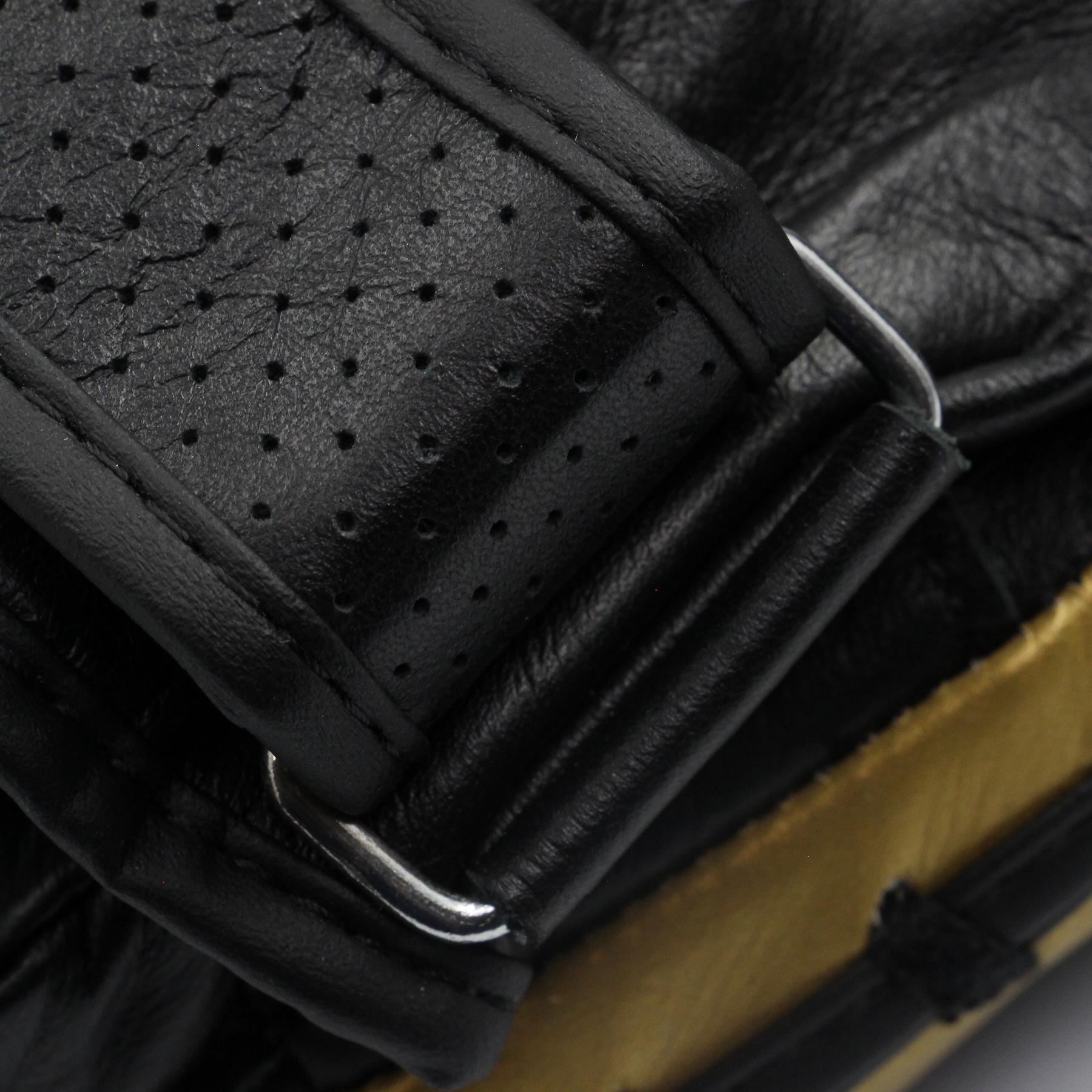 product/a/d/adidas_pfp01d0003c0001_black-gold_4.jpg