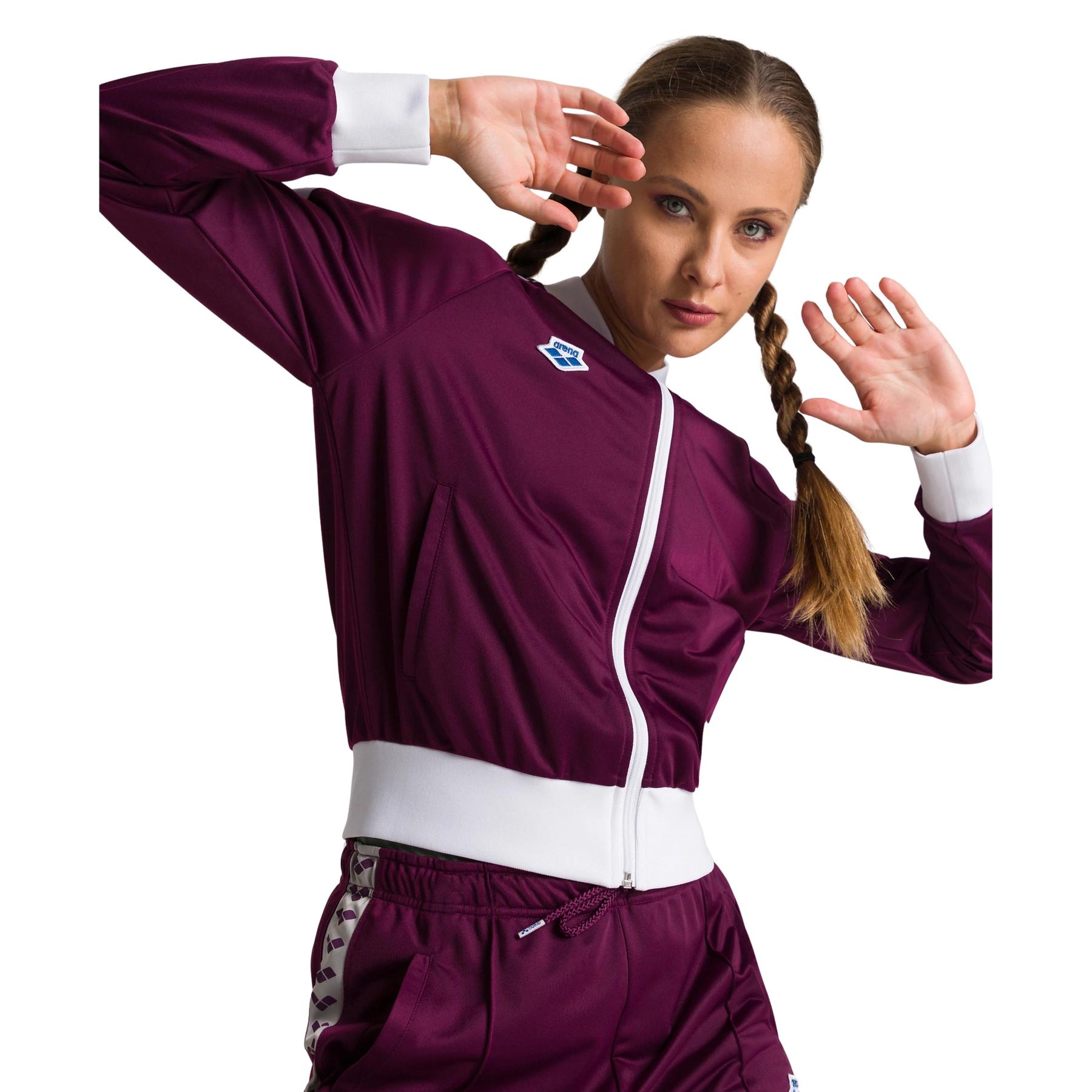 product/a/r/arena_001223-435_red-wine-cool-grey-red-win_1.jpg