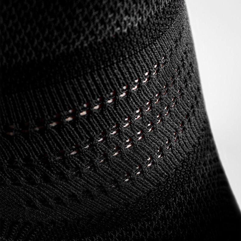 product/b/a/bauerfeind_4057532210311_all-black_3.jpg