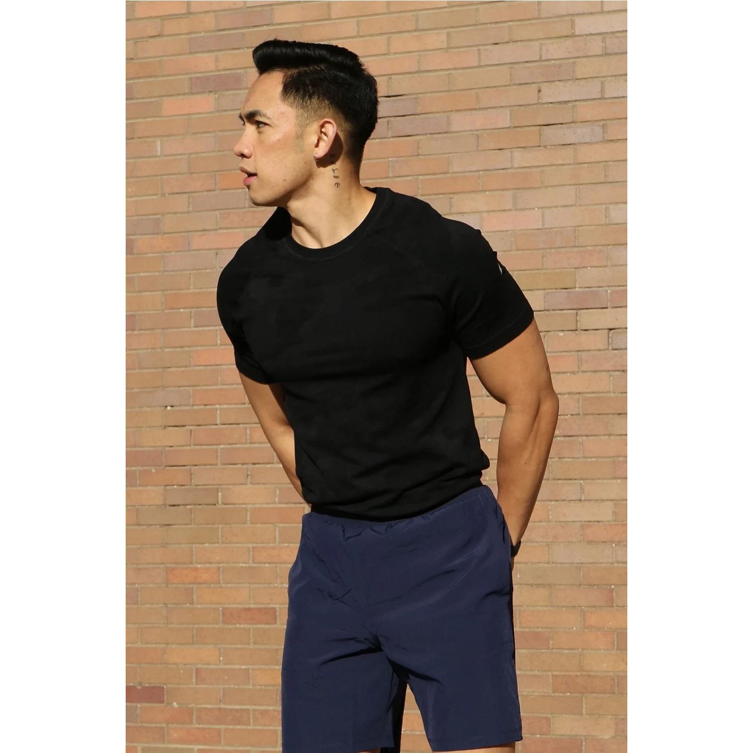 product/f/a/fabletics_ss2039655-0001_black_5.jpg