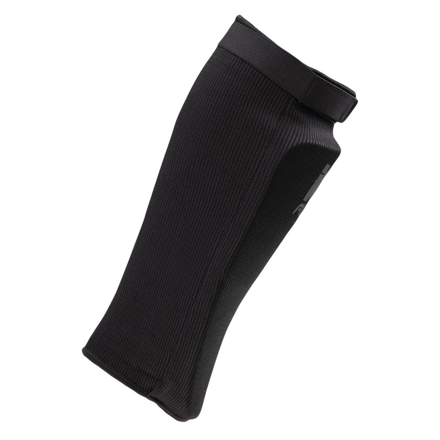 product/i/q/iq-cross-the-line_m000136249_black_2.jpg