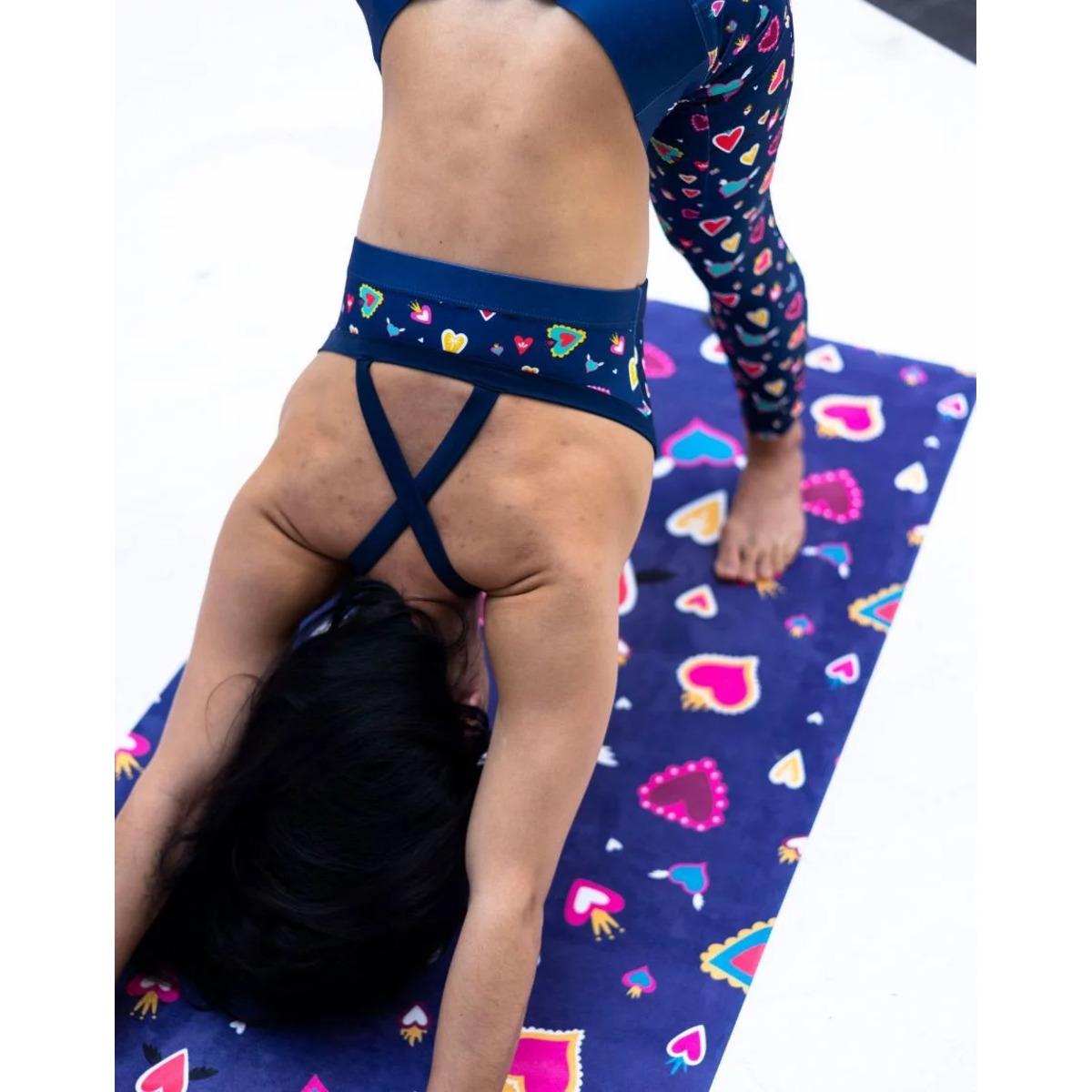 product/l/e/les-poulettes-fitness_bracoeur_motifs_3.jpg
