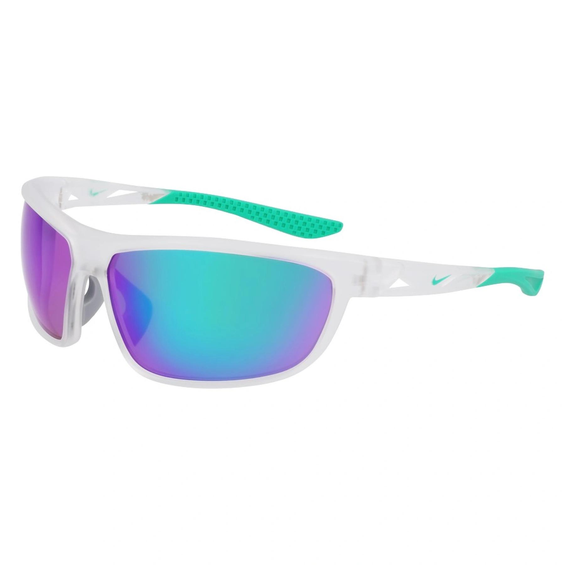 product/n/i/nike_ev24003-902_white-green_1.jpg