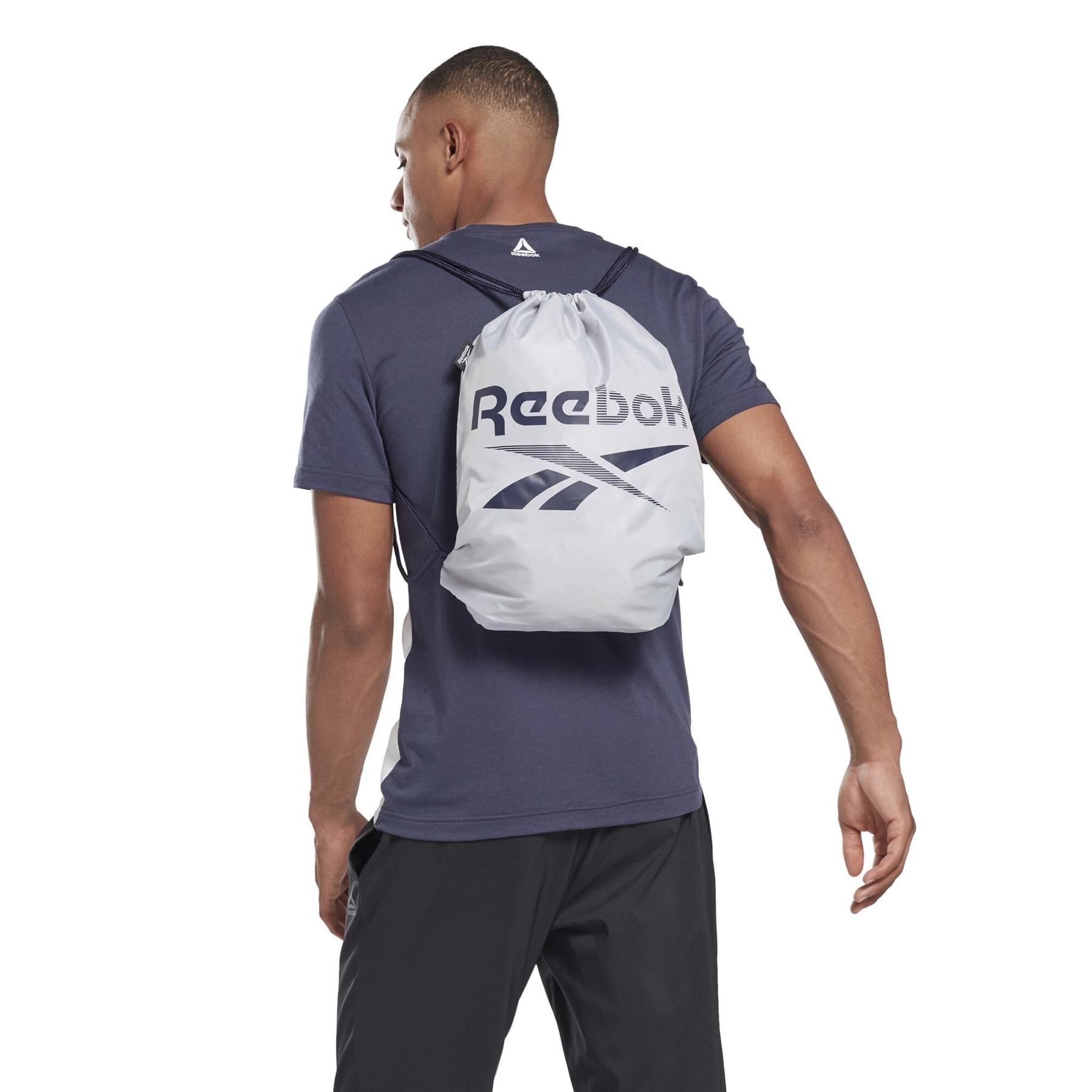 product/r/e/reebok_fq5518_4_hardware_on_model_standard_outfit_view_white.jpg