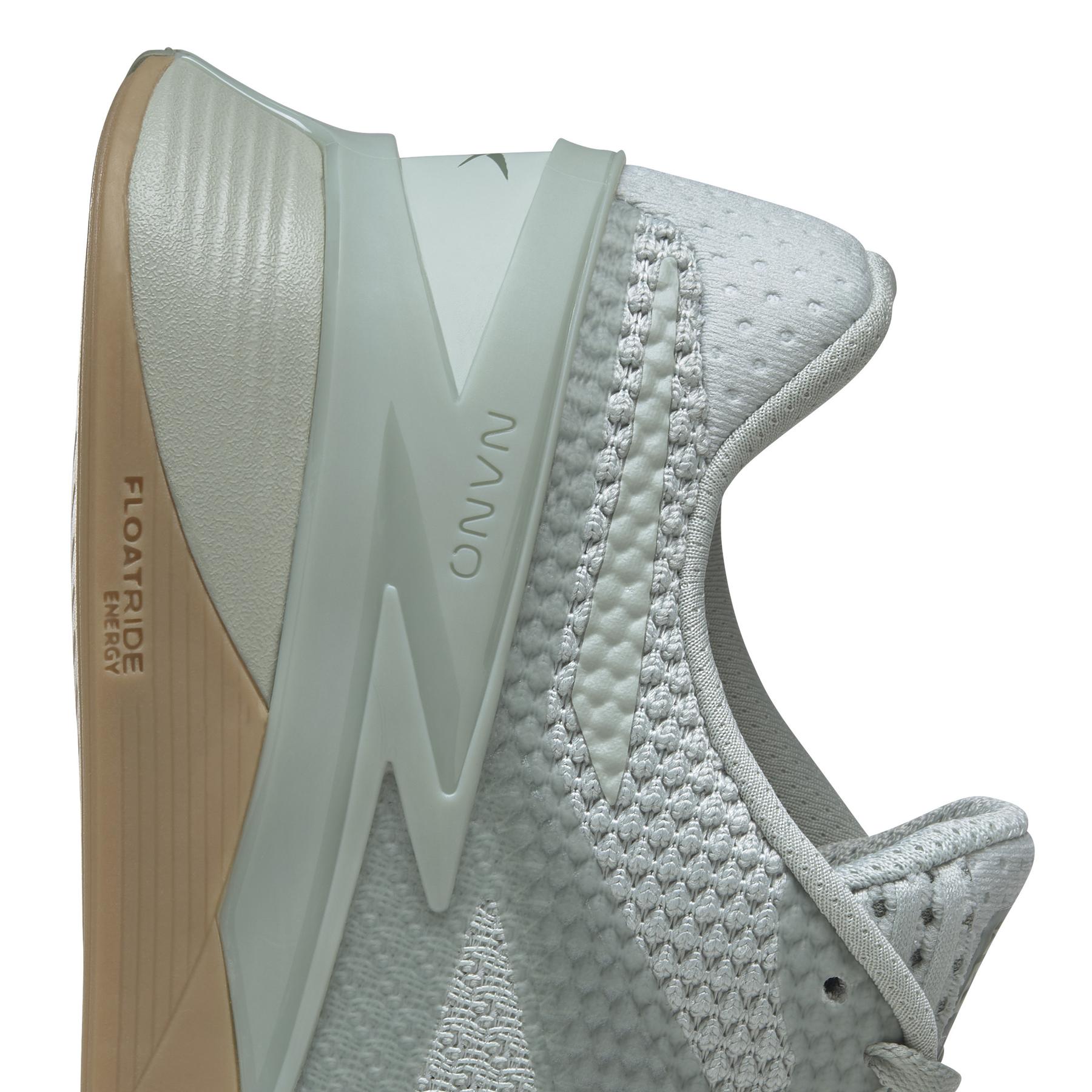 product/r/e/reebok_hp6056_7_footwear_photography_detail_view_1_white_000.jpg