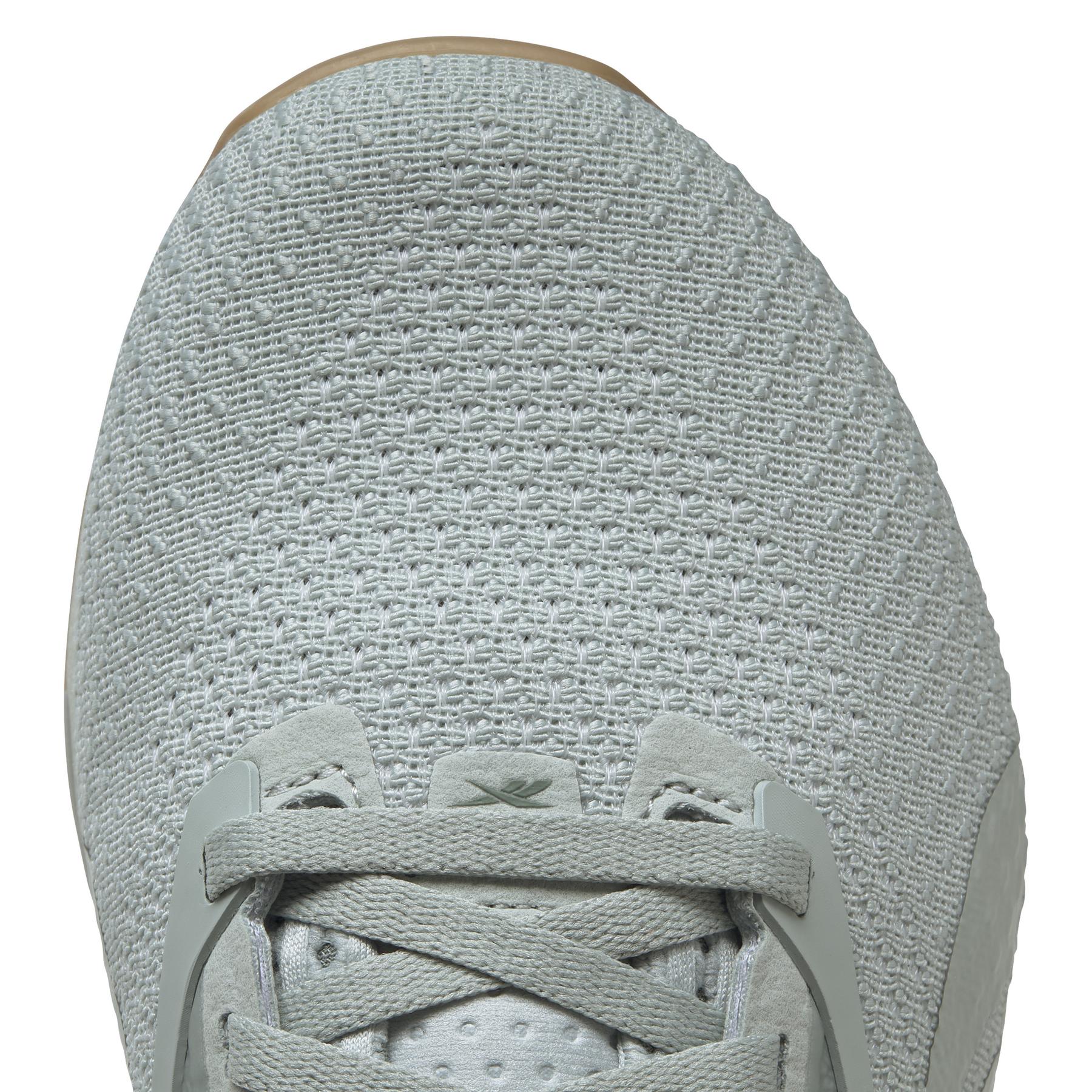 product/r/e/reebok_hp6056_8_footwear_photography_detail_view_2_white_000.jpg