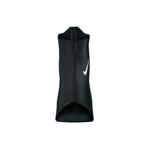 n1000677-010-chevillere-nike-pro-3-0-noir-blanc