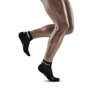 wp3a5r-chaussettes-de-compression-courtes-cep-compression-the-run-v4-noir