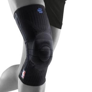 70000164-genouillere-bauerfeind-nba-all-black