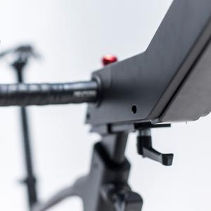 product/b/h/bh-fitness_h9365r_4.jpg