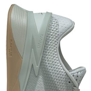 product/r/e/reebok_hp6056_7_footwear_photography_detail_view_1_white_000.jpg