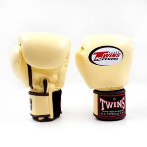 bgvl-3-vanila-10-oz-gants-de-boxe-thai-twins-special-fbgvl-3-vanila